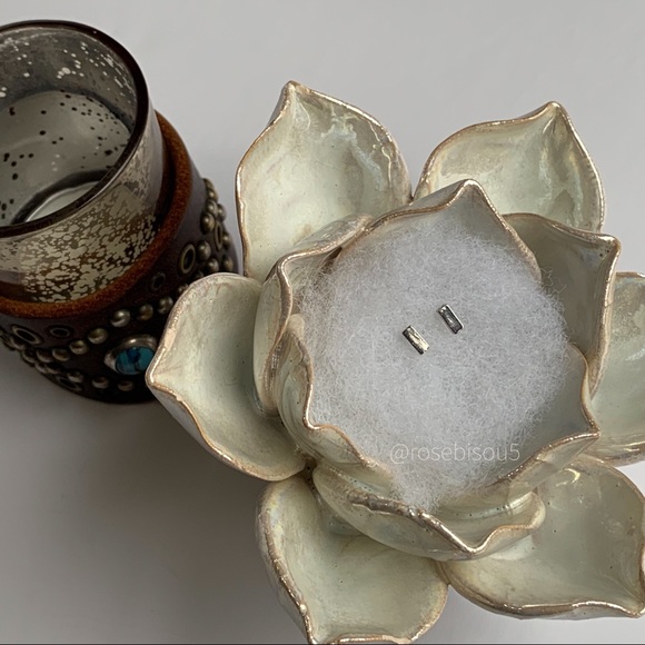 🆕Minimalist Bar Studs gold -rose gold- silver - Picture 6 of 8